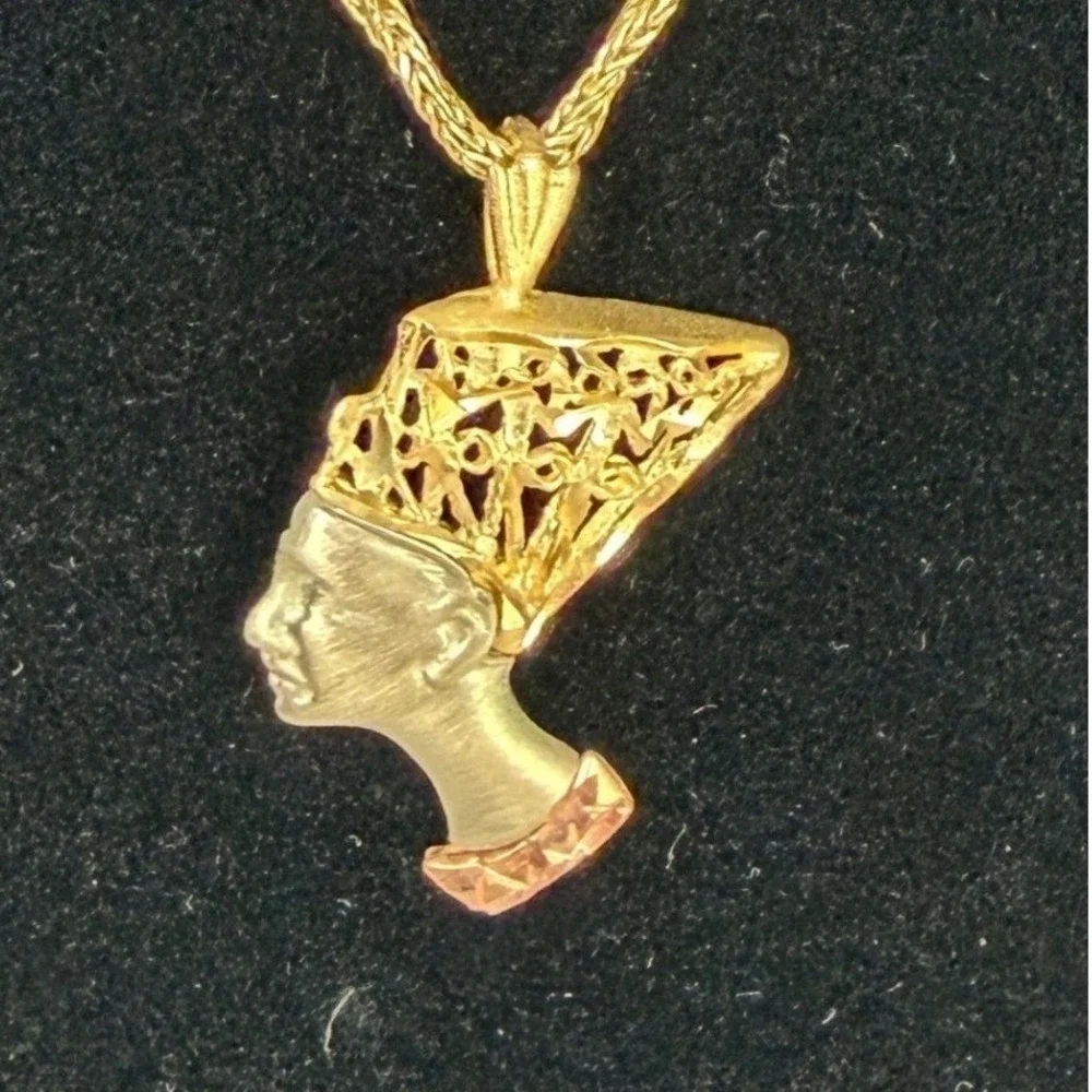 14K Tri Color Queen Nefertiti Pendant Necklace 18 Inch Italian Wheat Chain - Picture 3 of 10